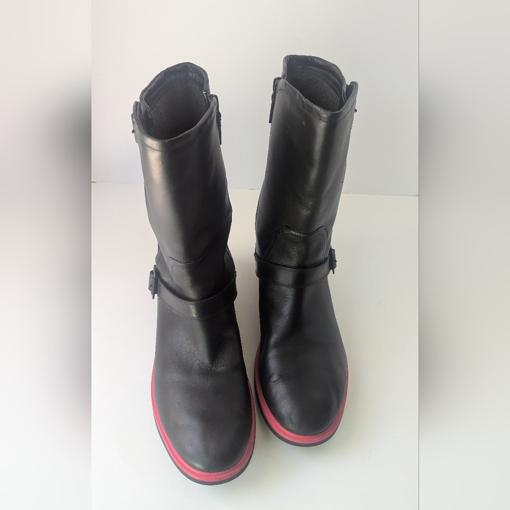 COLE HAAN MILLBRIDGE MOTO BOOTS Women's SIZE 11
